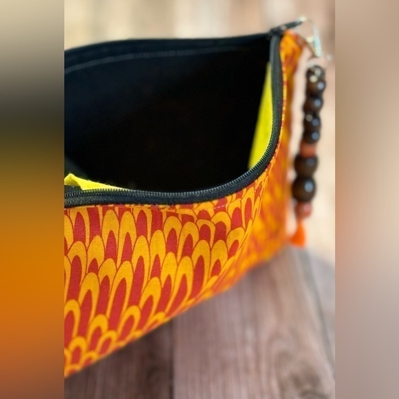 Hand Crafted Toiletries or Makeup Case in vibrant Prints with Beaded Pulls - Picture 2 of 6
